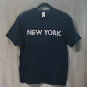 Old Navy Brand Men's S New York Graphic Navy Blue T-Shirt